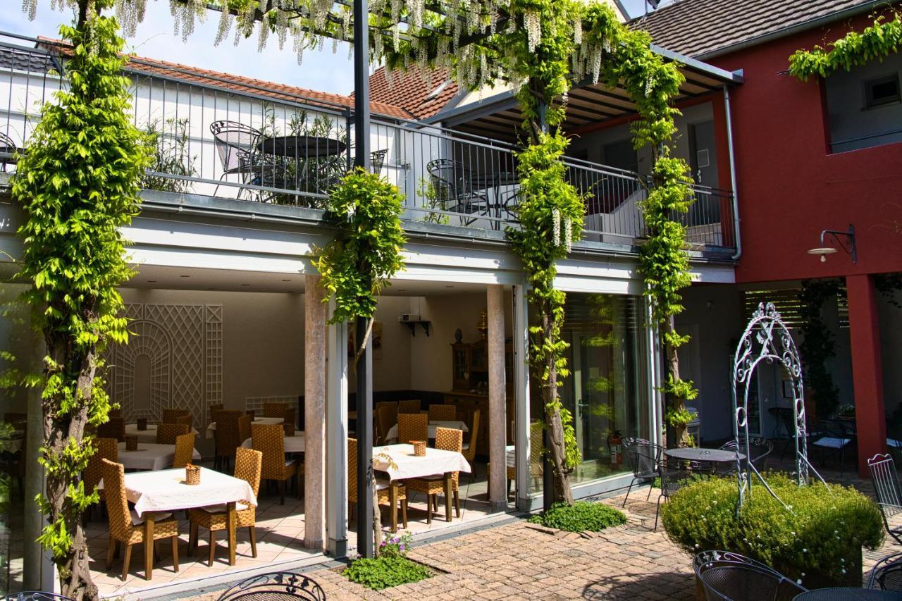 Arndt Hotel Garni Rust Exterior foto